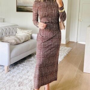 Loft Brown houndstooth Long Sleeve Maxi Dress